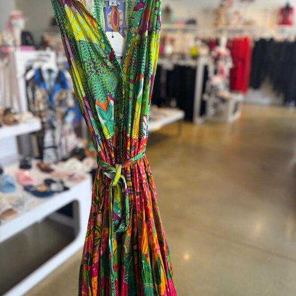 Two different Options and Styles: Pink & Green Dresses - Picture 6 of 6